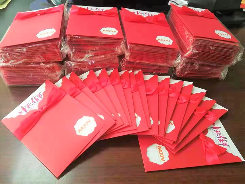 【人文關(guān)懷，月滿中秋，感謝您的家人】